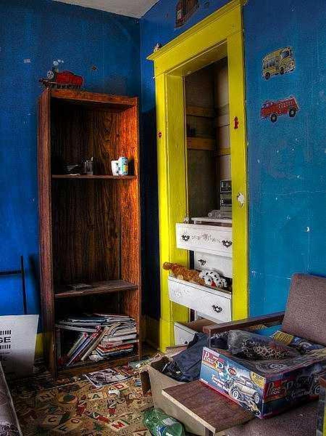 Frix The Fly - 4b.jpg