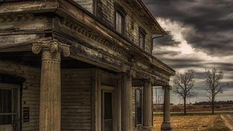 April 2015 - The-Hull-House14.jpg