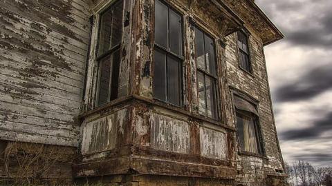 April 2015 - The-Hull-House15.jpg