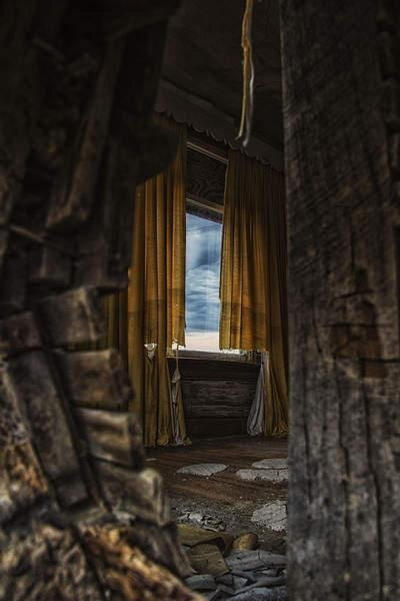 April 2015 - The-Hull-House11.jpg