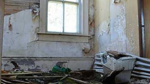 Puff Puff Pass (April 2015) - Hit-From-The-Bong24.jpg