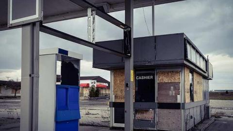 Stop 50 - Stop-50-Truck-Stop250.jpg