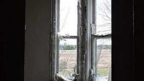 Banisters and Bow Windows - DSCN2938.jpg