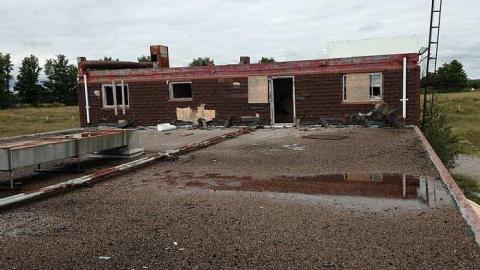 Mustang drive-in - Mustang-Drivein86.jpg