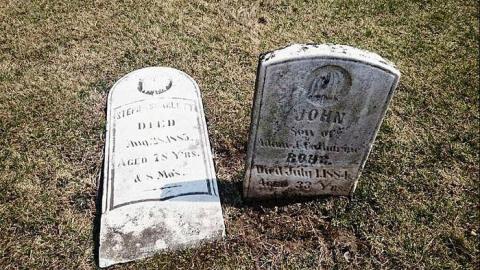 April 2015 - Fort-Erie-Coloured-Cemetery3.jpg