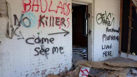 Boardless April '15 - Rockwood-Farm-House20.jpg