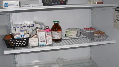 Jan 2015  - The-Pet-Vet9.jpg