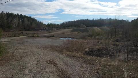 House & Quarry - 20150425_165906.jpg