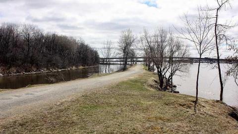 Grenville Canal - Ottawa-River-Military-Canals29.jpg