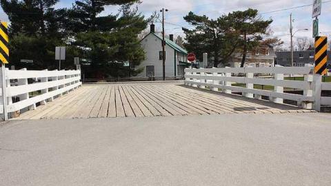 Grenville Canal - Ottawa-River-Military-Canals22.jpg