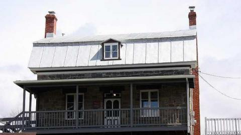 Carillon Canal - Ottawa-River-Military-Canals10.jpg