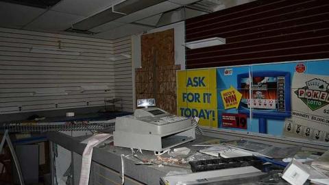 Stop 50 - Stop-50-Truck-Stop85.jpg