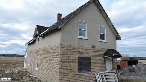 Mallet House - Not-Long-for-This-World3.jpg