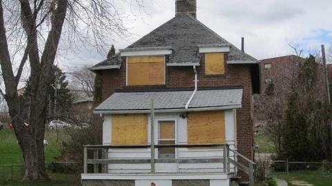 27/4/2015 - Fishleigh-Drive6.jpg