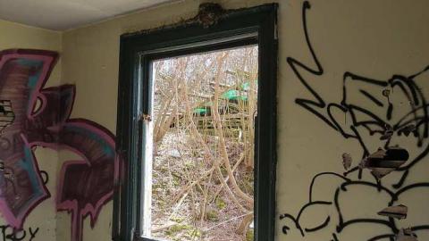 Spring 2015 - Rockwood-Farm-House104.jpg