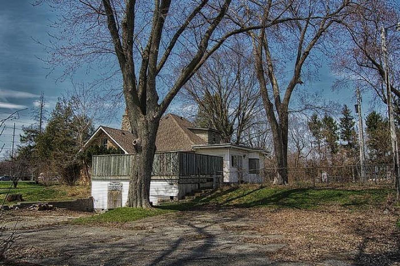 April 2015 - DSC_0230-Edit.jpg