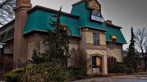 Amused but Abandoned - Wet-And-Wild-Waterpark17.jpg