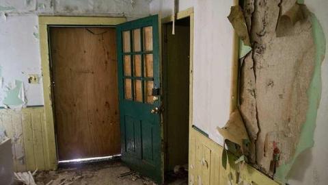 July 30th, 2014 - Sarnia-Rd-House,-Private-Drive18.jpg