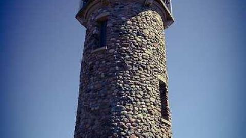 Pioneer Memorial Tower - Pioneer-Tower-Graveyard3.jpg