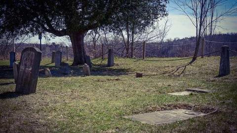 Pioneer Memorial Tower - Pioneer-Tower-Graveyard4.jpg