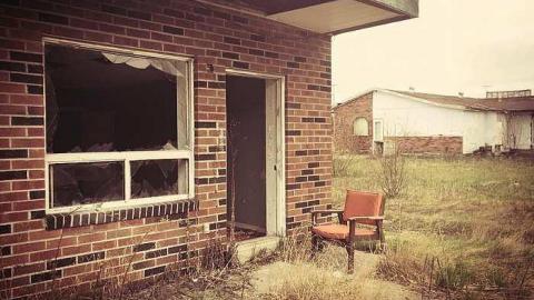 Motel - Motel-Longbranch192.jpg