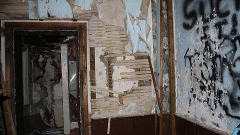 05/14/15 - 407 house. - IMG_4039.jpg