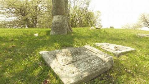 New Camera Pics - Old-Presbyterian-Con.-2-Cemetery14.jpg