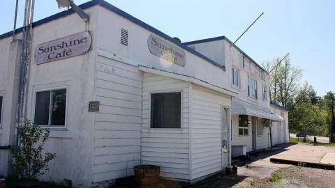 May 2015 - Sunshine-Cafe21.jpg