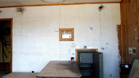 2015-04-18 - Old-Gas-Station2.jpg