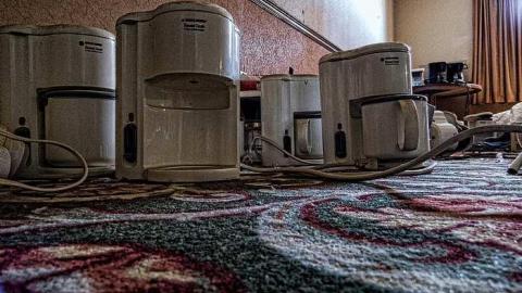 Amused but Abandoned - Wet-And-Wild-Waterpark117.jpg