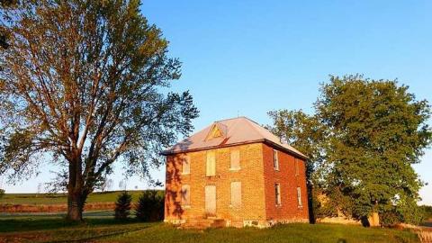 May 2015 - To-Be-Or-Not-To-Be2.jpg