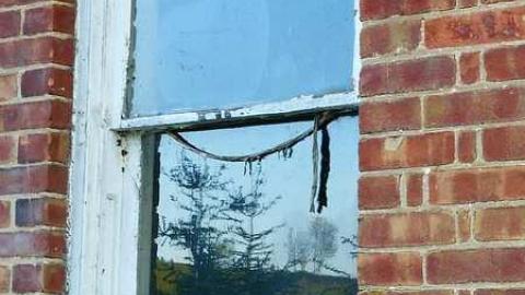 May 2015 - To-Be-Or-Not-To-Be5.jpg