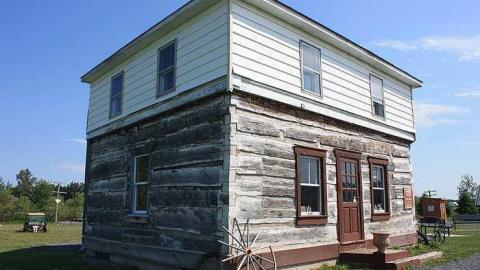 May 2015 - Gagnon-(Ghost-Town)4.jpg