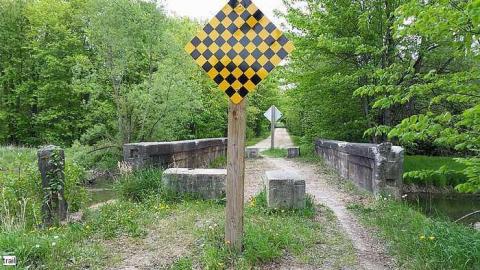 Turtle Bridge - Weisenberg-Rd-Bridge6.jpg