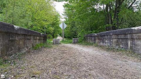 Turtle Bridge - Weisenberg-Rd-Bridge7.jpg