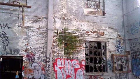 Summer 2013  - Linseed-Factory185.jpg