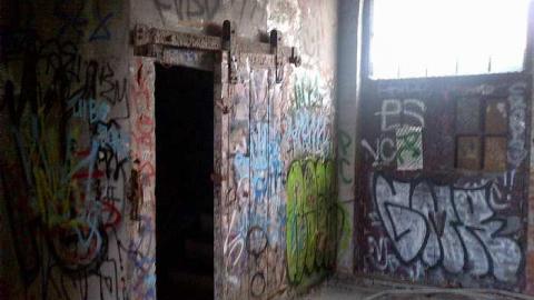 Summer 2013  - Linseed-Factory69.jpg