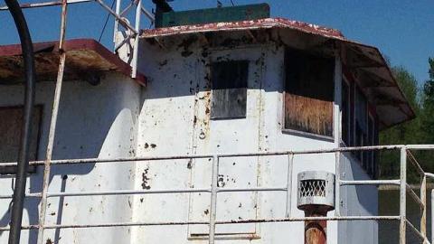 T. Gibbens Tugboat photo 2