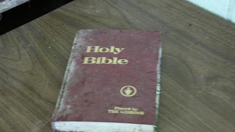 Watch for holes - IMG_9883.jpg