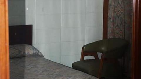 Watch for holes - IMG_9907.jpg