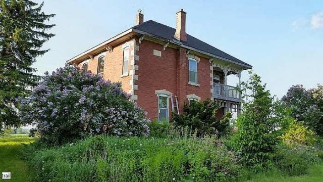 NEAT Farmhouse photo 3