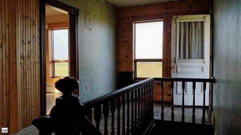 Drinks Are On The House - 2015-05-31 23.50.42.jpg