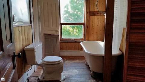 Drinks Are On The House - 2015-05-31 23.52.09.jpg