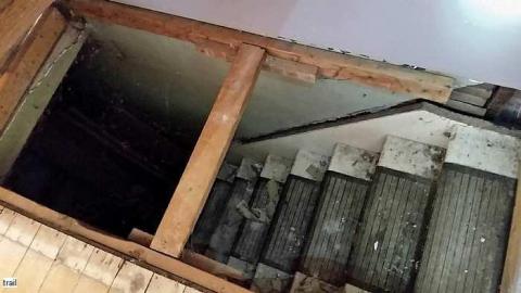 Drinks Are On The House - 2015-06-01 00.16.00.jpg