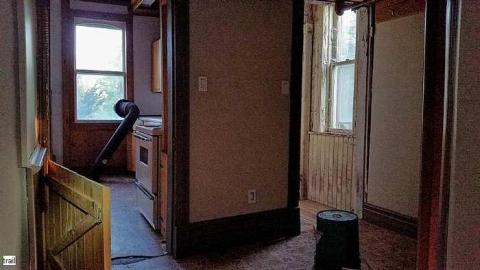 Drinks Are On The House - 2015-06-01 00.35.52.jpg