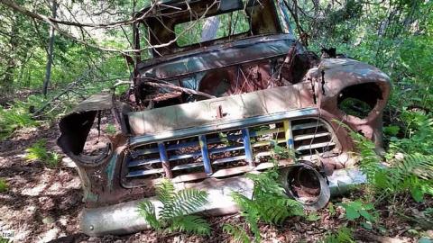 June 2015 - Forgotten-at-Pilkington-Overlook11.jpg