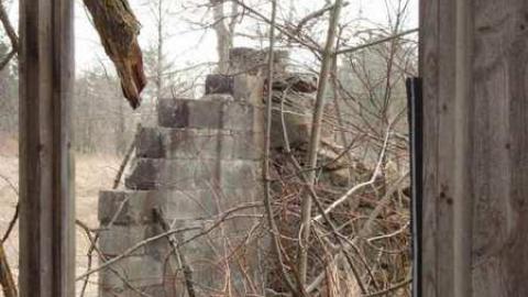 Still Yellow Pt2 - Yellow-House19.jpg