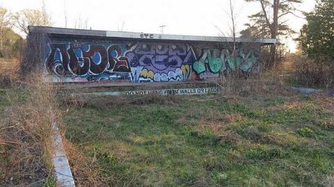 Abandoned Water Park/Motel - Prudhommes-Landing-Inn79.jpg