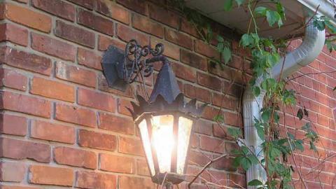 Light On - 20150606191411.jpg