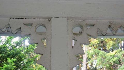 Light On - 20150606191907.jpg